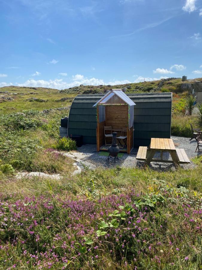 Earls View Pod Hotel Carna Exterior photo