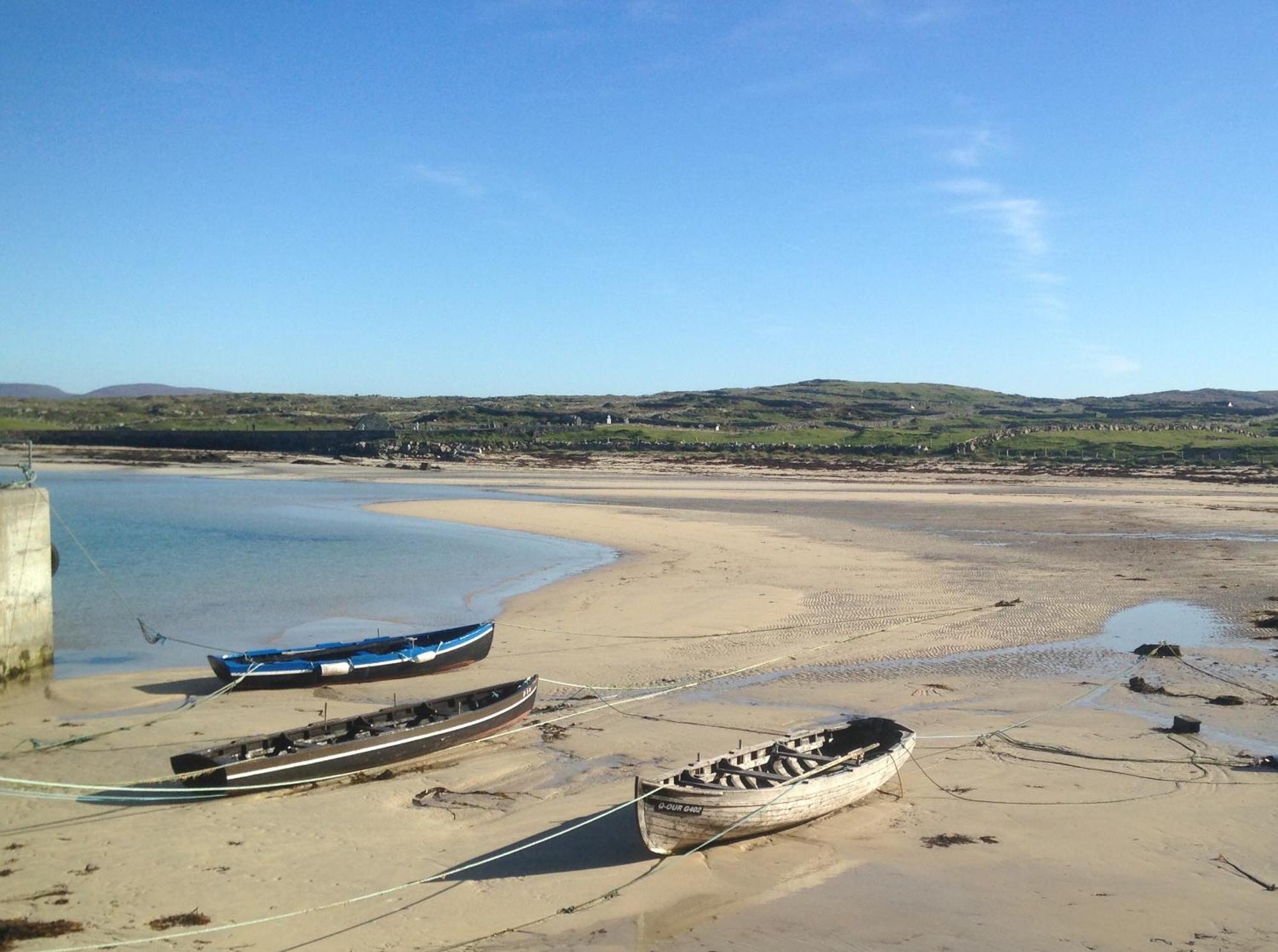 Earls View Pod Hotel Carna Exterior photo